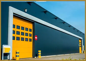 United Garage Doors Natick, MA 508-687-3011 - serv-com-gr-47m