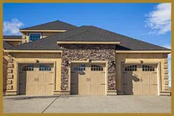 United Garage Doors Natick, MA 508-687-3011 - sid-serv-res-gr-47m